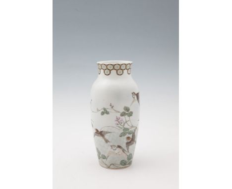 A JAPANESE PORCELAIN SPARROW VASE, MEIJI PERIOD (1868-1908)  of ovoid form, the flared neck with honey comb banding in flight