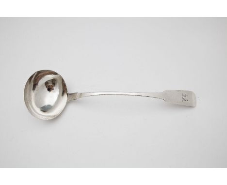 PLEASE NOTE: IMAGE IN PRINTED CATALOGUE IS INCORRECT & DESCRIPTION SHOULD READ: A LARGE IRISH GEORGE III FIDDLE AND RATTAIL P