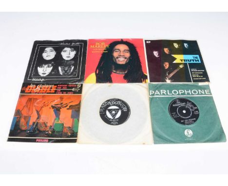 7" Singles / EPs, approximately one hundred and twenty 7" Singles and EPs of various genres with artists including Bob Marley