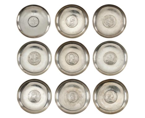 Münzschalen mit Thaler.: 9 Schälchen, Silber 925 Sterling Silber, Jakob Grimminger Schwäbisch Gmünd. Jeweils mit einer eingel