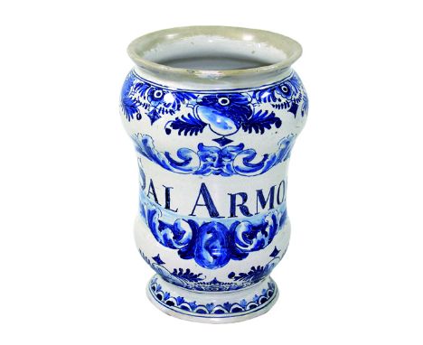 Albarello Genua: 18.Jh. Majolika mit Blaumalerei. Blüten u. Blattranken. Schriftband "SAL ARMON. H: 24,5 cm.   D