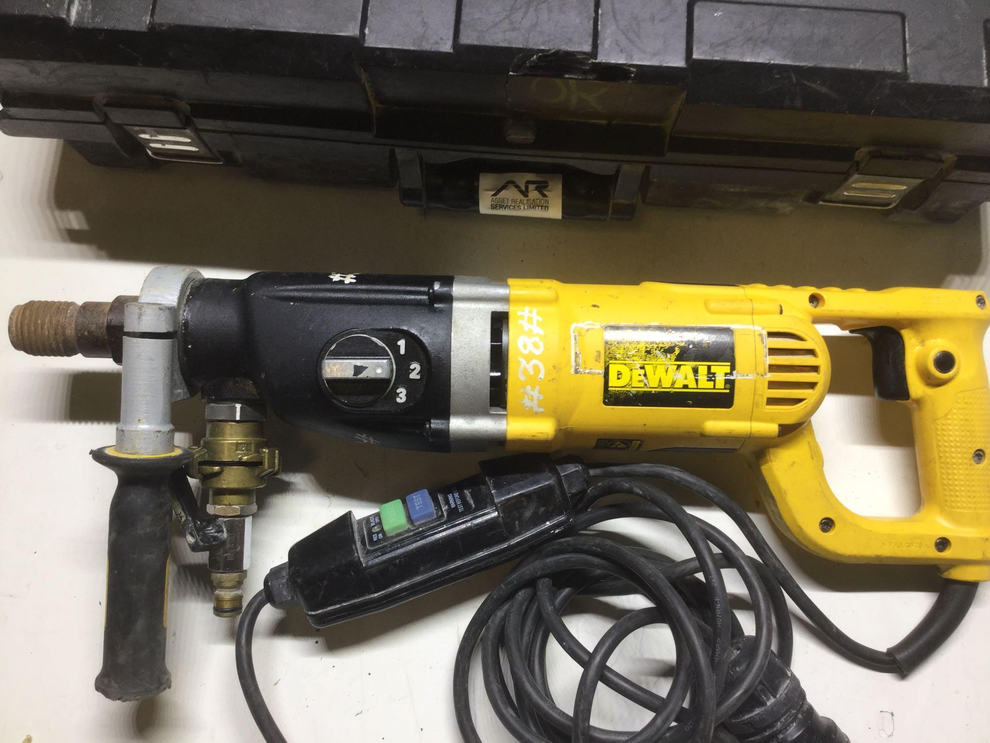DeWalt core drill model D21583 â€“ QS 240volts Appraisal Working when
