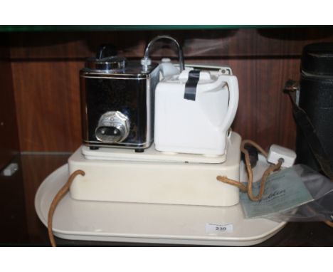 A VINTAGE GOBLIN TEASMAID c.1955, model D25