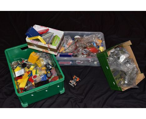 A LARGE QUANTITY OF ASSORTED LOOSE MECCANO ITEMS, various eras from 1950's to modern includes 1970's Army Multikit parts, oth