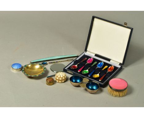 A SELECTION OF SILVERWARE AND OTHER PIECES, to include a small Russian silver gilt bowl with blue and green enamel leaf detai