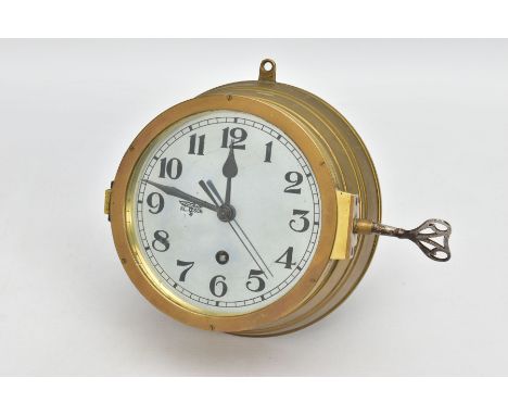 A WALL MOUNTED MESS CLOCK, BELIEVED TO BE POSSIBLY &nbsp;3RD&nbsp;REICH PERIOD, FOR THE LUFTWAFFE, the clock is circular with