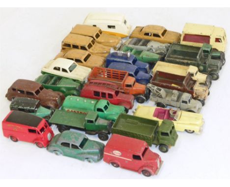 Twenty eight Dinky model cars and commercial vehicles, including model numbers 190, 162, 131, 623, 260, all with significant 