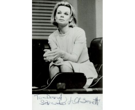 Jill Bennett James Bond signed 6 x 4 inch b/w photo to David. Rare autograph she died in 1990. She made many appearances in B