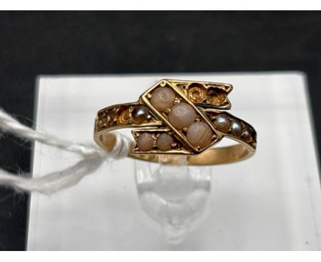 A Victorian coral and pearl ring 15ct gold size N 2 gms
