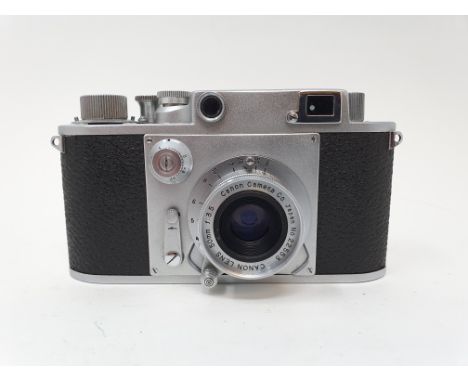 A Minolta-35, serial number 11285Provenance: Part of a vast single owner collection of cameras, lenses and photographic equip