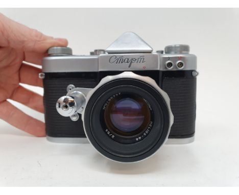 A Russian Cmapm camera, serial number 6004607Provenance: Part of a vast single owner collection of cameras, lenses and photog