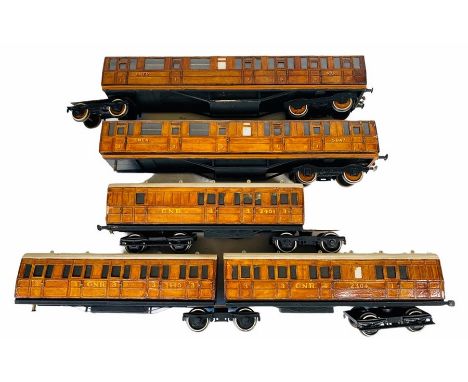 2x Scratch Built 'O' Gauge Articulated Teak LNER and GNR Passenger Coach Sets. Mainly wooden construction, features chain lin