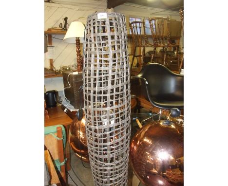 Modern Wicker / Metal Lamp 101 cm tall