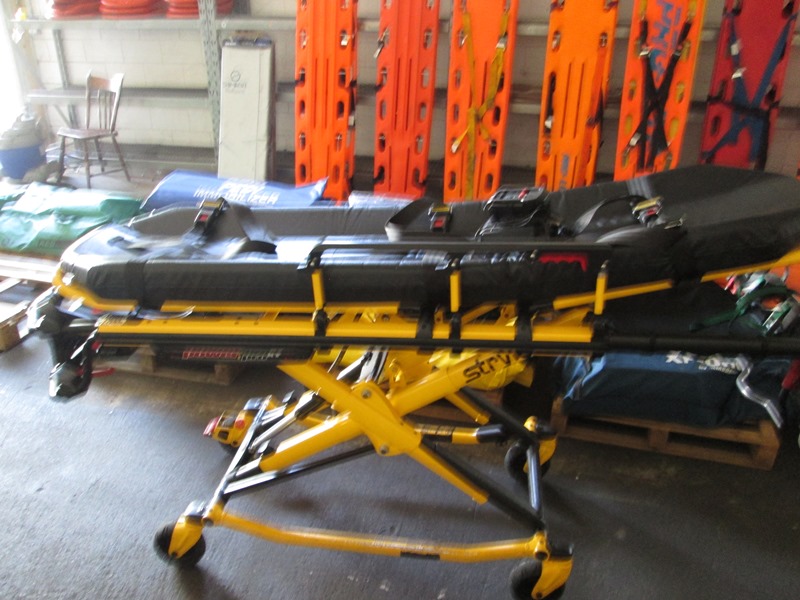 STRYKER 6500 POWER PRO XT 700 LB