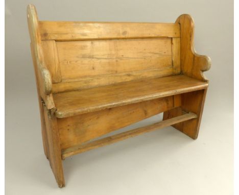 19th / 20th C pew seat, pitch pine, panel back, 106cm w