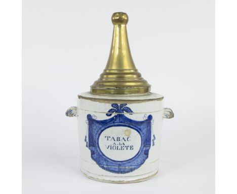 Brussels tobacco jar with lid, in faience with tin glaze, hand-painted in blue and lid in polished brass with inscription 'Ta