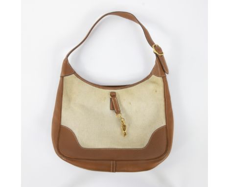 HERMES handbag model 'Trim' in beige cottonHERMES handtas model 'Trim' in beige katoen31 x 34 cm