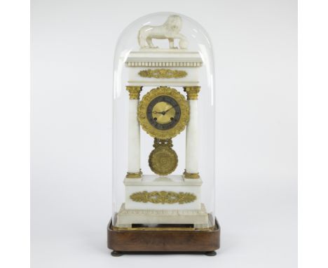Empire mantel clock in white marble with lion, France, circa 1800–1820, clock in temple shape with columns and gilt bronze or