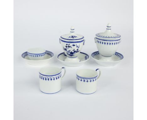 Tournai porcelain, 19th century, consisting of Empire sugar bowl with saucer, 2 cups and cup with saucer decorated with acorn