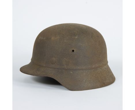 German steel helmet M42, Stahlhelm Modell 42, World War IIDuitse stalen helm M42, Stahlhelm Modell 42, tweede Wereldoorlog16 