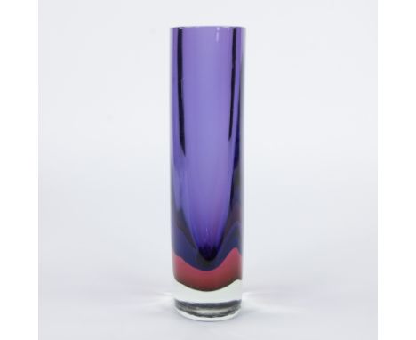 Elegant cylindrical vase in thick-walled Murano glass by Archimede SEGUSO, made in the so-called 'sommerso' technique with la