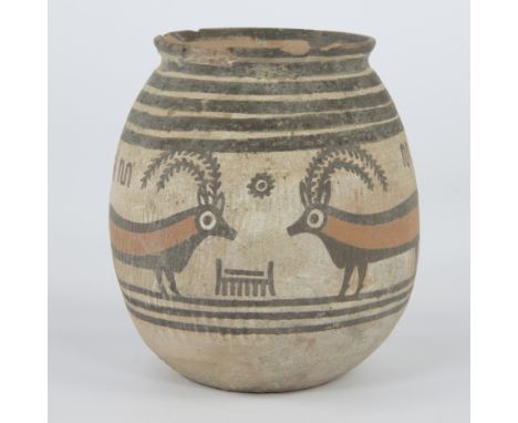 Olive-shaped pot in earthenware with painting of 4 deer and geometric patterns, ancient West Pakistan, Baluchistan Indus cult