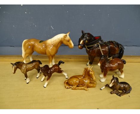 Ceramic horse figurines to include Beswick. Largest H22cm approx&nbsp;