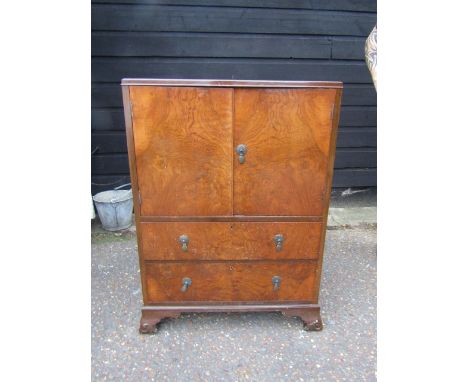 Burr walnut veneer drinks cabinet&nbsp;