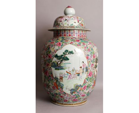 A FINE QUALITY 19TH CENTURY CHINESE FAMILLE ROSE MILLEFLEUR GROUND PORCELAIN VASE & COVER, the sides painted with barbed quat