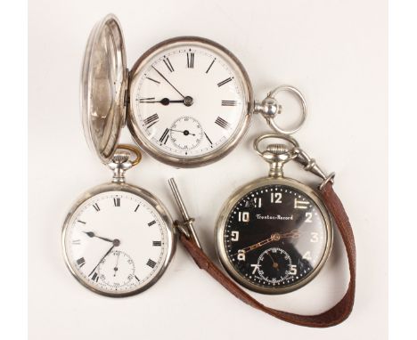 A 0.935 silver hunting cased keywind gentleman's pocket watch, the white enamelled dial with Roman hour numerals and subsidia