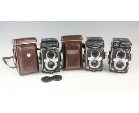 A Yashica-Mat twin lens reflex camera, serial number MT4100291, with Yashin 1:3.2 f=80mm and Yashinon 1:3.5 f=80mm lenses, le