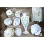 A Mixed Collection of Carltonware Wiltshaw & Robinson Ivory Blushware Items to include Rose