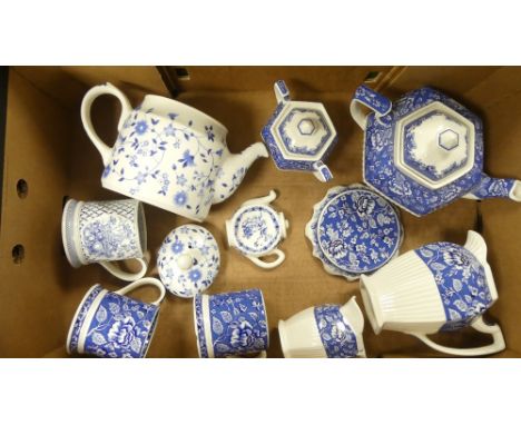 Spode afternoon tea ware to include Floribunda jug, teapot &amp; stand, sugar bowl, milk jug, tankards, Bristol blue tea pot 
