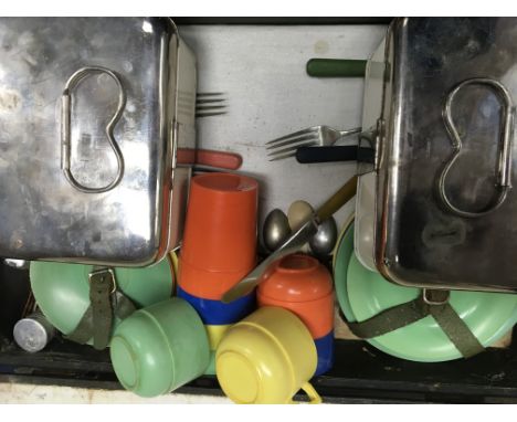 A vintage picnic set