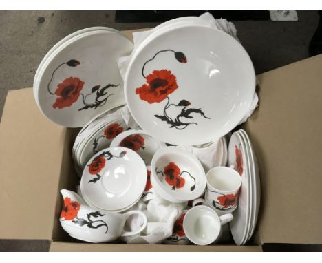 A Wedgwood Susie Cooper design  tea and dinner service in Cornpoppy pattern