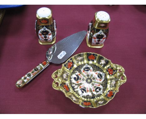 A Royal Crown Derby Porcelain Two Handled Shaped Oval Dish, decorated in Imari pattern 1128, date code for 1983, 15.5cm long;