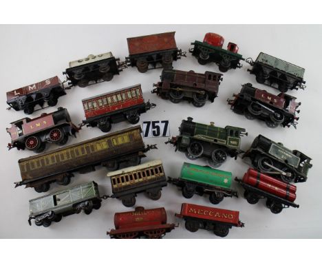 Hornby 0 Gauge mostly pre and immediate Post War Clockwork Trains: including No 0 GWR green 0-4-0 4300 Engine and  LMS maroon