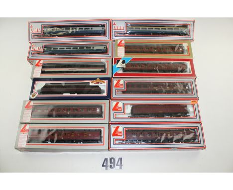 Lima OO Gauge Coaching stock: in BR Maroon corridor coaches (6) and Siphon G (1), BR blue/grey (3), Inter-City Restaurant car