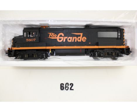 Aristo-Craft Gauge 1 American Diesel locomotive: ref 22107 GE U-25B Bo-Bo locomotive in Denver & Rio Grande black/orange live
