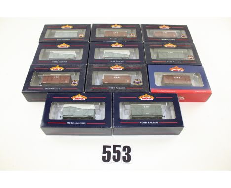 Bachmann OO Gauge LMS freight stock: Eleven various LMS vans in grey or brown liveries, all VG, in boxes (boxes F-G) (11)