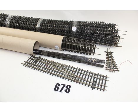 Track in various Gauges by Wrenn and Peco: including a large bundle of early Wrenn OO Gauge 'flexitrack', together with a dou