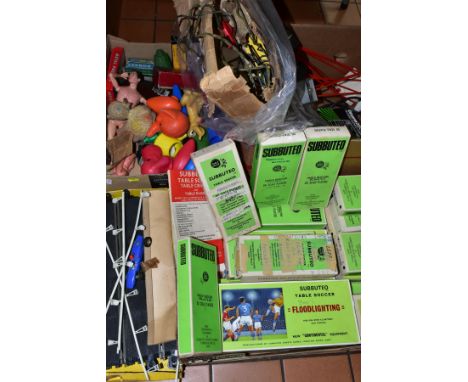 A QUANTITY OF BOXED AND UNBOXED SUBBUTEO ITEMS, to include eighteen heavyweight  teams from the late 1960'S to include No.'s 