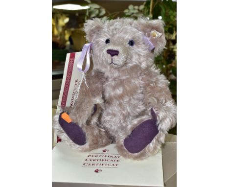 A STEIFF LIMITED EDITION BRITISH COLLECTORS TEDDY BEAR 1999, working growler, lilac mohair plush, jointed body, 707/3000 with