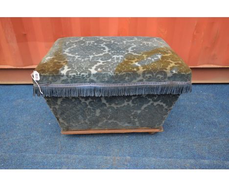 A 19TH CENTURY MAHOGANY TAPERED STOOL/BLANKET CHEST, width 74cm x depth 58cm x height 48cm (the item in this lot is the reman
