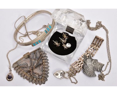 A SMALL QUANTITY OF WHITE METAL JEWELLERY, to include a silver blue John fluorite pendant, hallmarked Sheffield, suspended fr