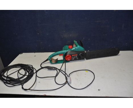 A BOSCH AKE35S 240v ELECTRIC CHAINSAW (PAT fail due to cracked insulation on cable but working )