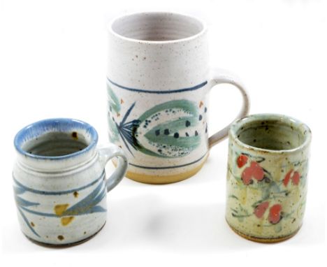 MARIANNE DE TREY (1913-2016) for Shinners Bridge Pottery; a large stoneware tankard, impressed shell mark, height 14cm, and a