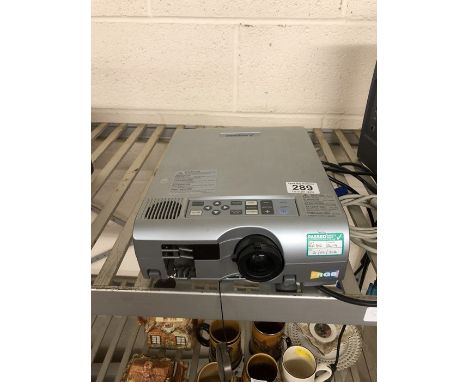 Projector MITSUBISHI XL1U