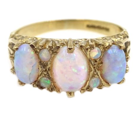 9ct gold opal ring, hallmarked Condition Report Approx 2.9gm, size N-OClick here for further images, condition, auction times