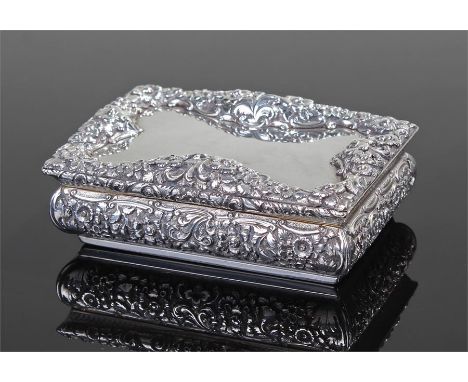 Fine Victorian silver table snuff box, Birmingham 1838, maker Nathaniel Mills, the hinged lid deeply arching surround encrust